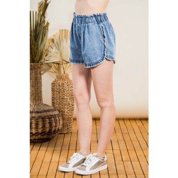 Denim Ruffle Shorts - Picture 4 of 4
